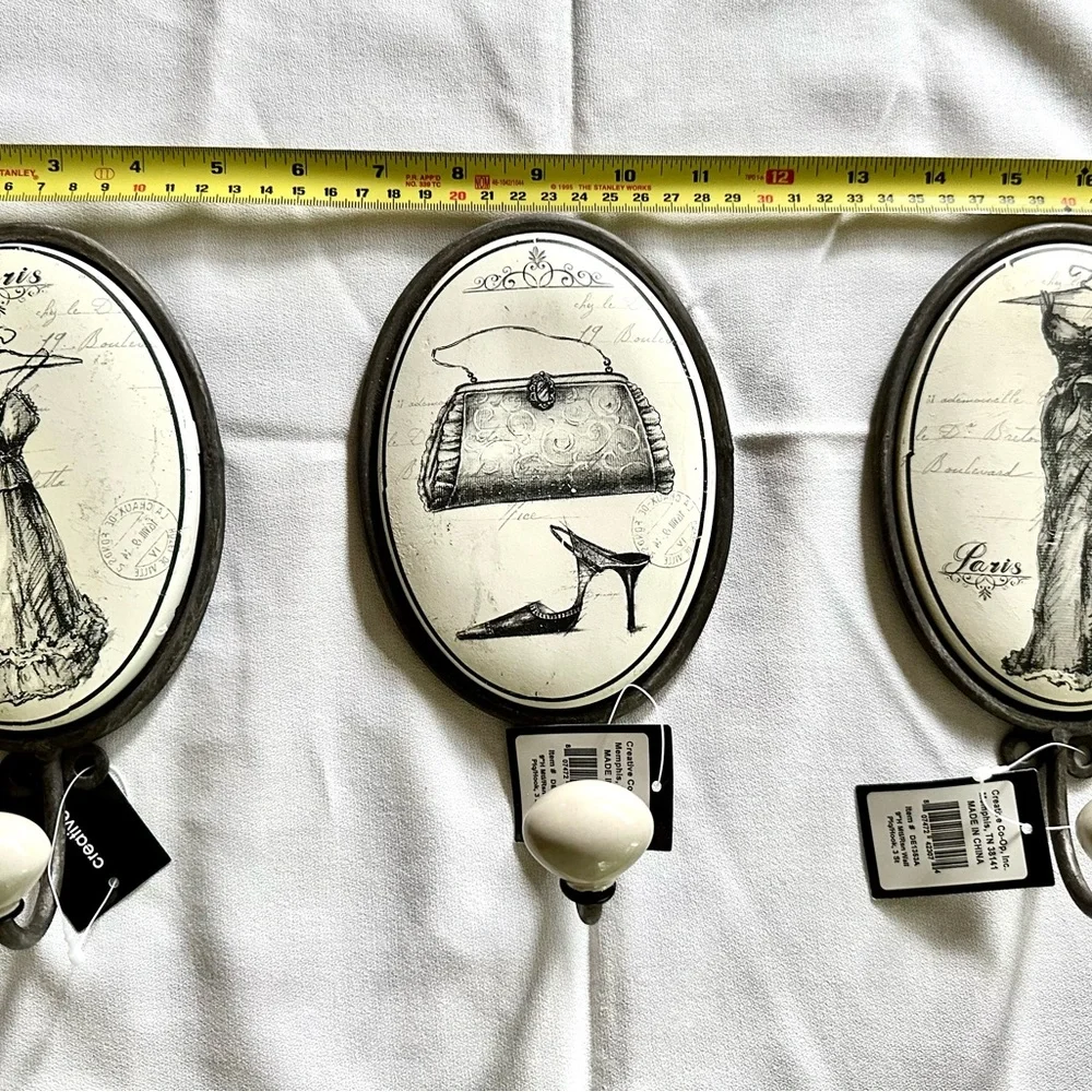 NWT! Elegant Black & White Couture Wall Hooks Set